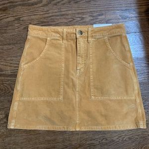 NWT AE Corduroy Yellow Skirt